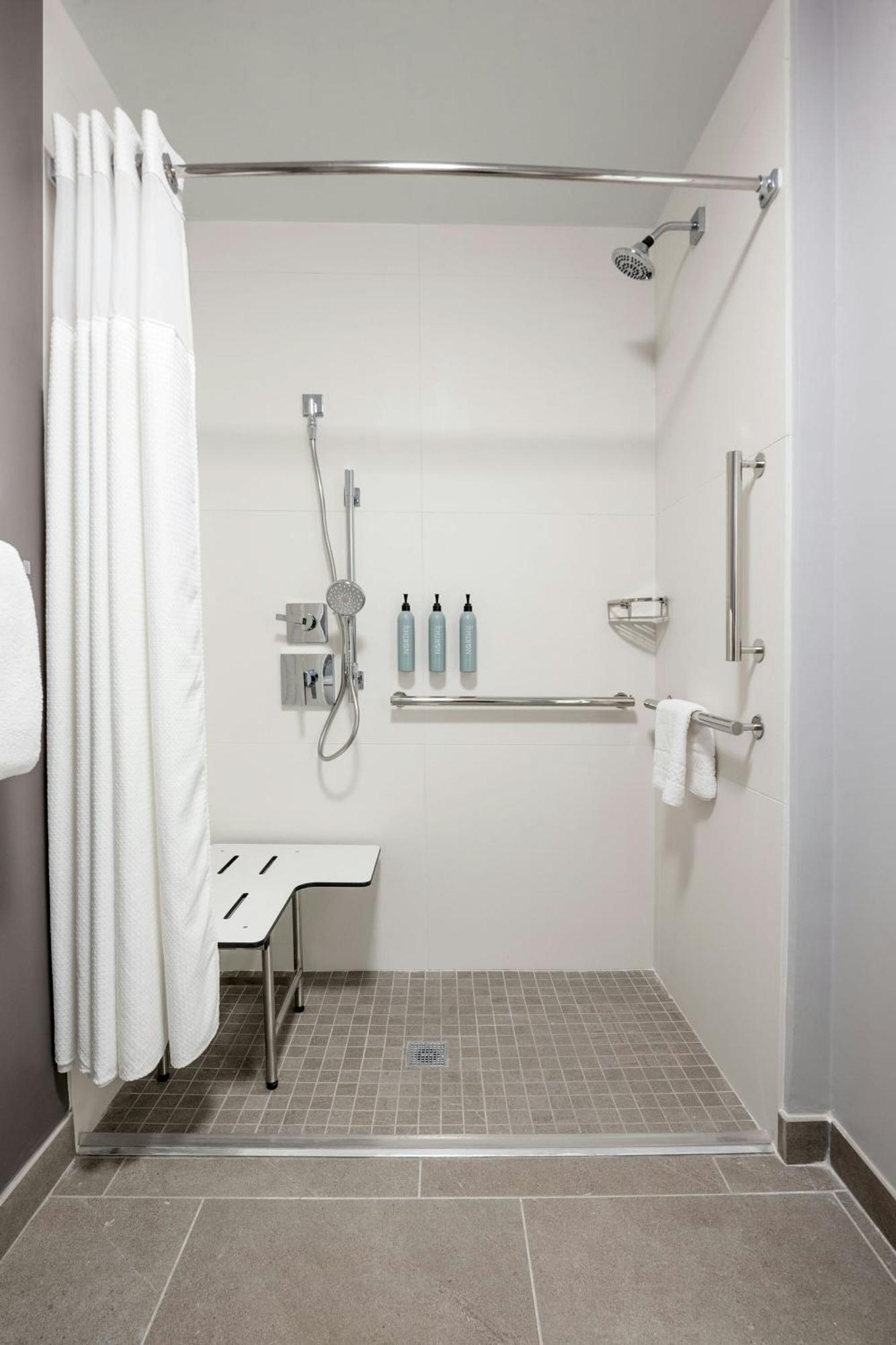 Courtyard By Marriott Charlotte Ballantyne Экстерьер фото